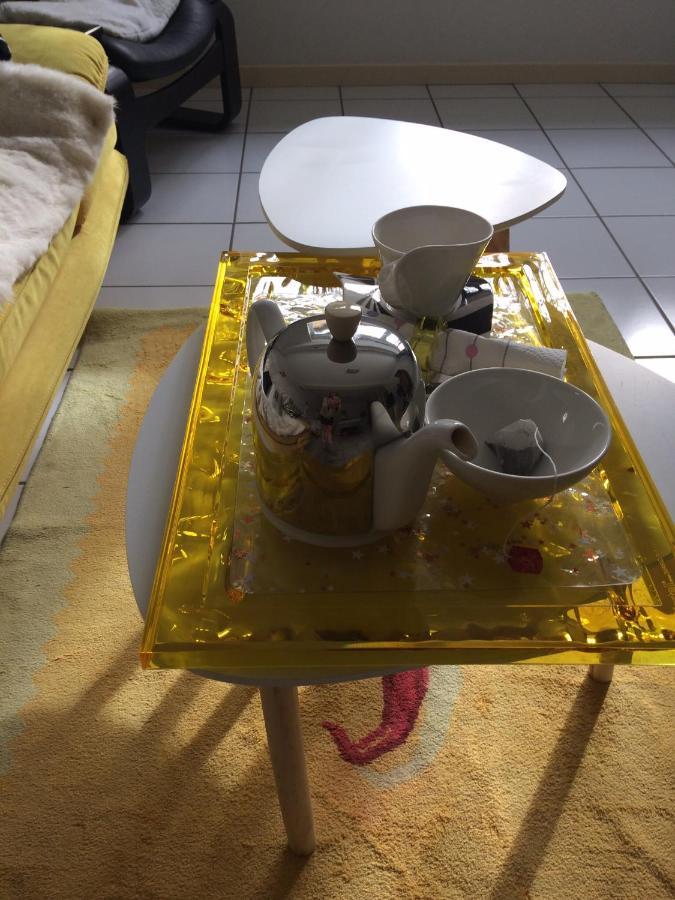 Chambre D'Hotes The Yellow Cube Обьер Экстерьер фото