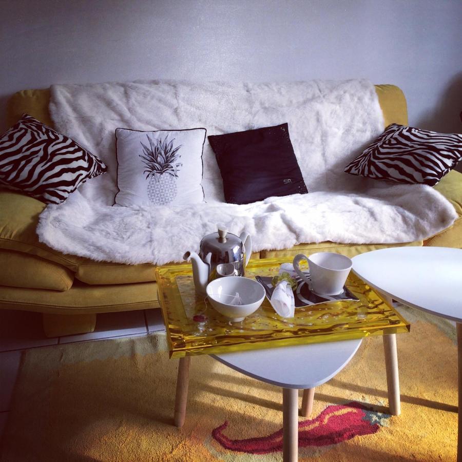 Chambre D'Hotes The Yellow Cube Обьер Экстерьер фото